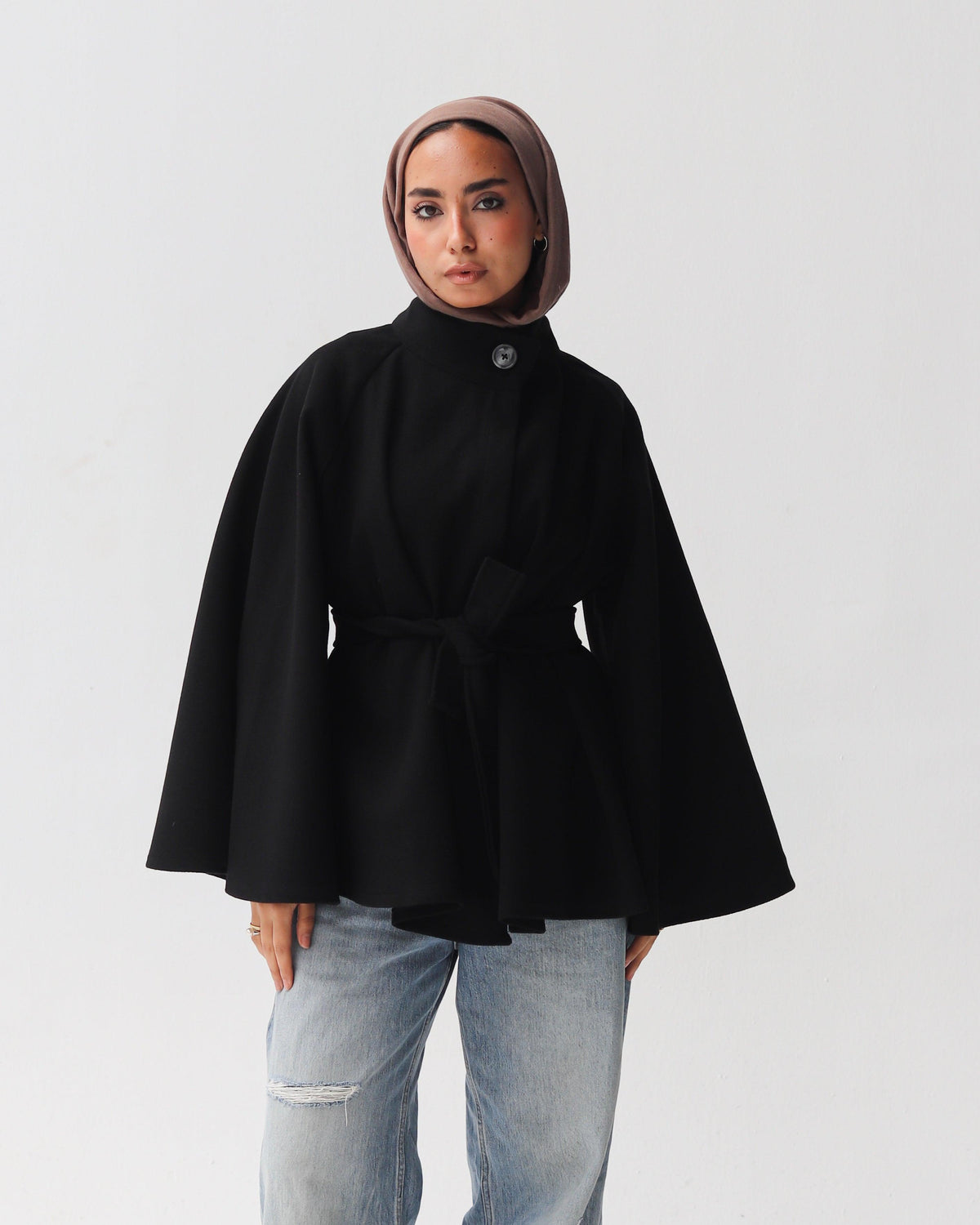 round sleeves coat