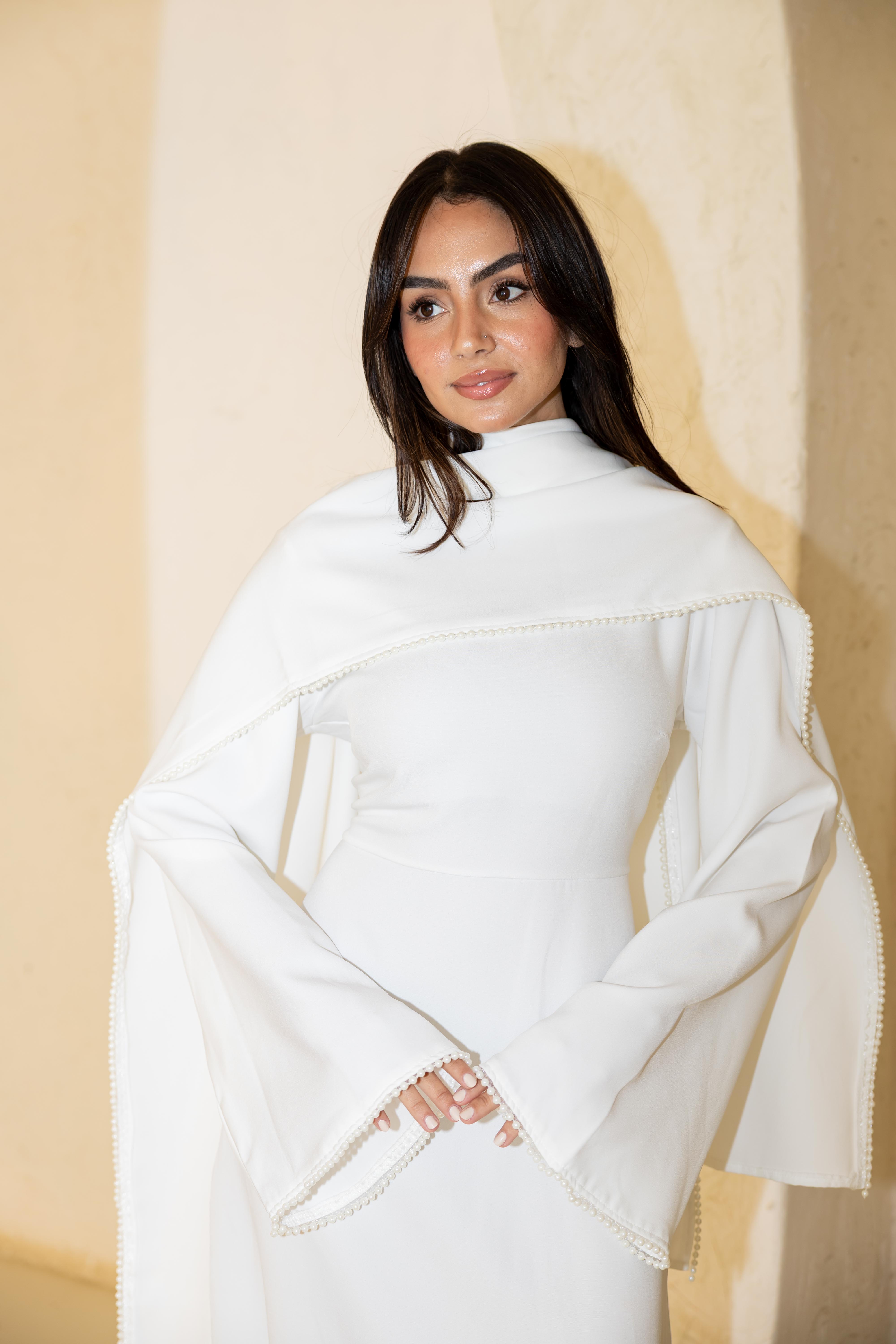 Luna in white