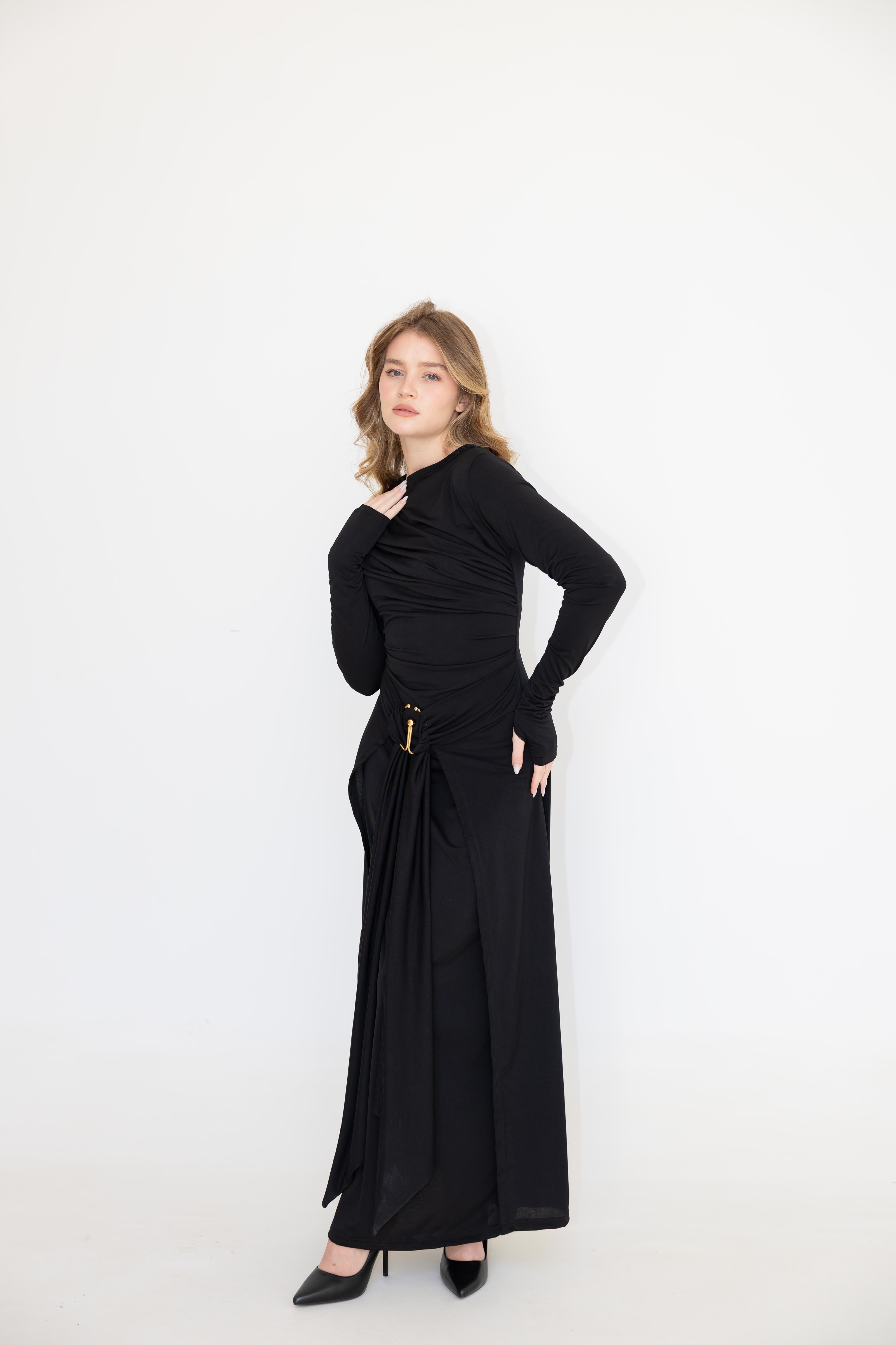 Mila - Black