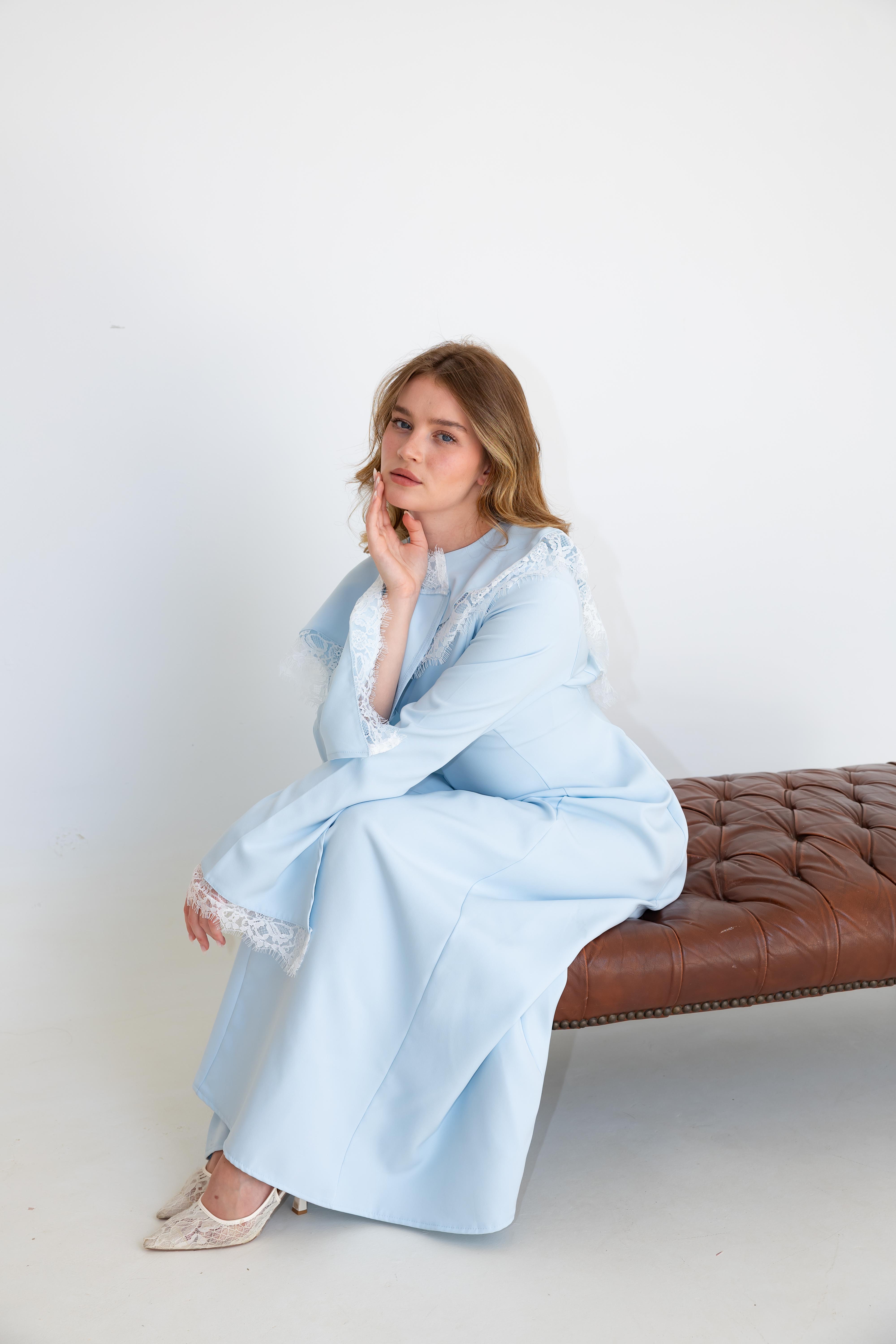 Layla -  Baby Blue
